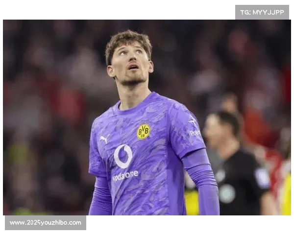 科贝尔扑救关键球，多特门神力保胜局